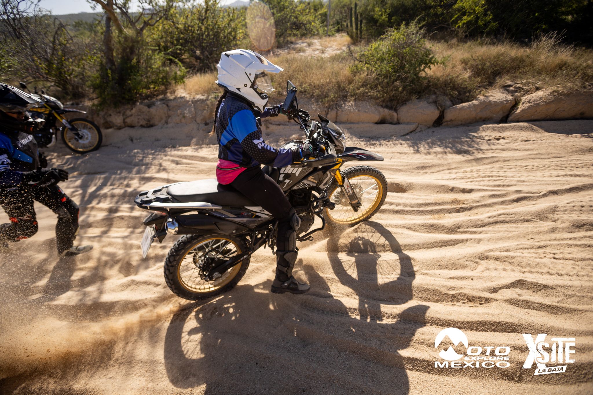 ITALIKA LA NAJA D1 400